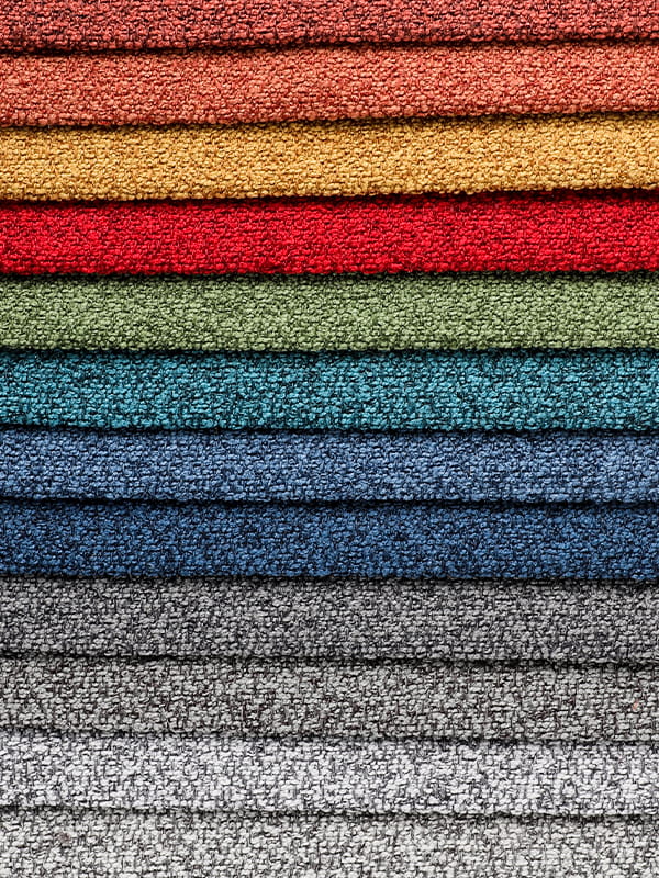 Fila en polyester et canapé en lin en boucle de corail